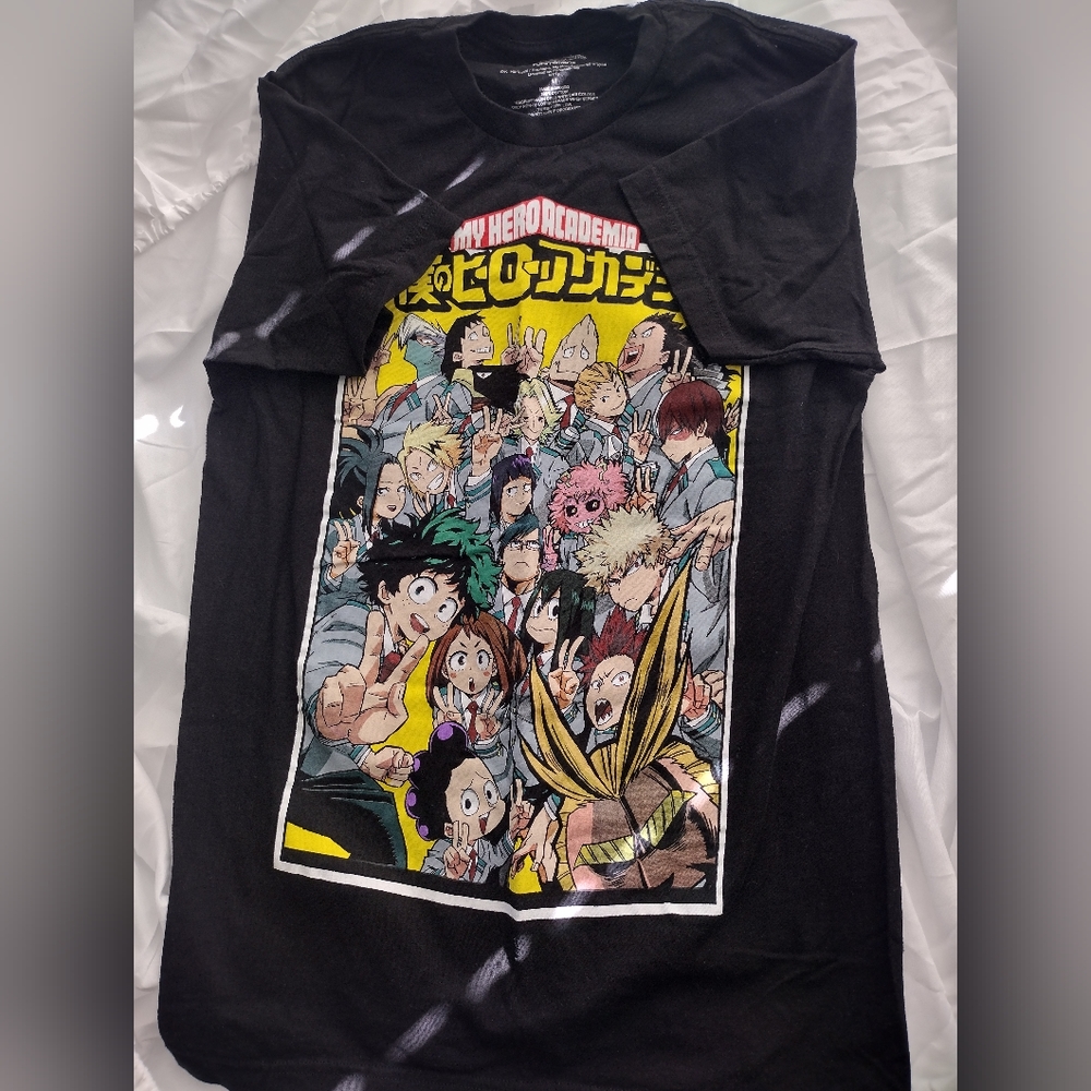 Tee shirt